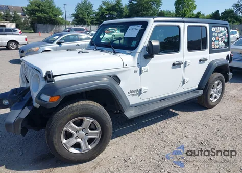 2021 Jeep Wrangler Unlimited Sport S 4X4 из США, поврежденный, VIN 1C4HJXDG2MW540369